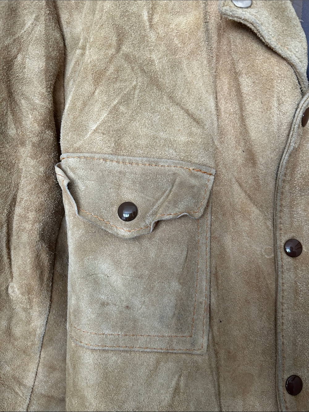 Vintage Tan Suede Jacket - Picture 2 of 13